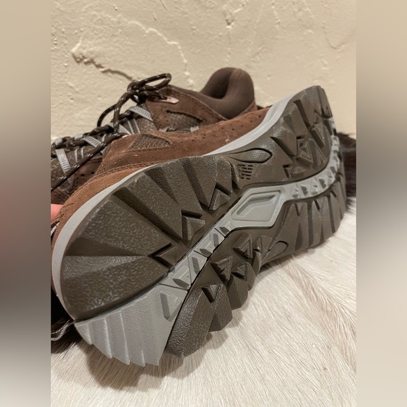 NEW BALANCE Women’s Brown Hiking Walking Shoes - wide fit - Picture 11 of 11